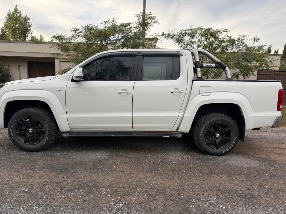 Volkswagen AMAROK PICK - UP D/C 2,0 Diesel 180CV 4X4 Highline — foto 4